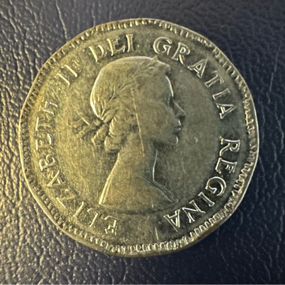 Vinatage Canadian Coin Co & Early Elizabeth (1941-1956, 6 coins) - Picture 3 of 10